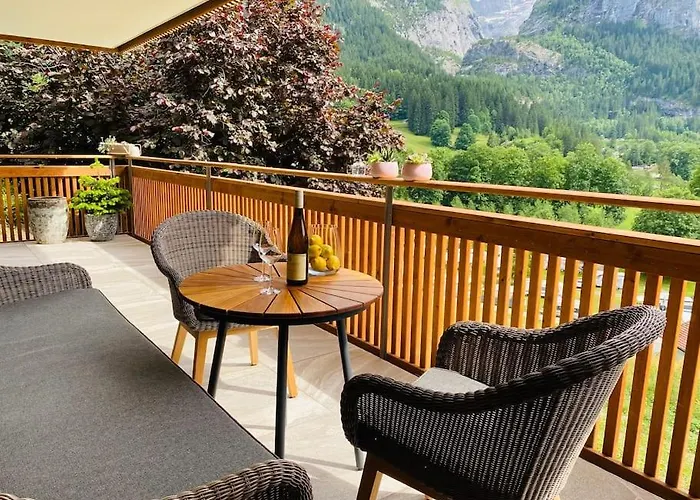 Velvet Eiger גרינדלוולד