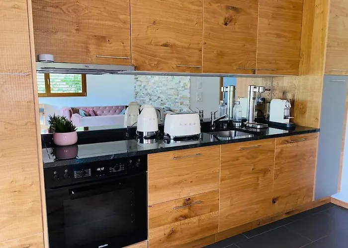 Velvet Eiger דירה