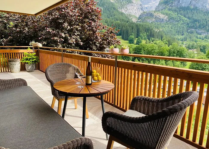 Velvet Eiger * גרינדלוולד